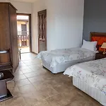 Hanzara Отель Акьяка