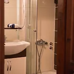 Hanzara Отель